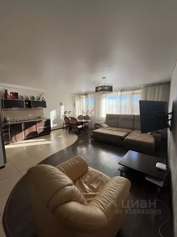 3-к кв. Хакасия, Абакан Красноярская ул., 8 (76.0 м) - Фото 2