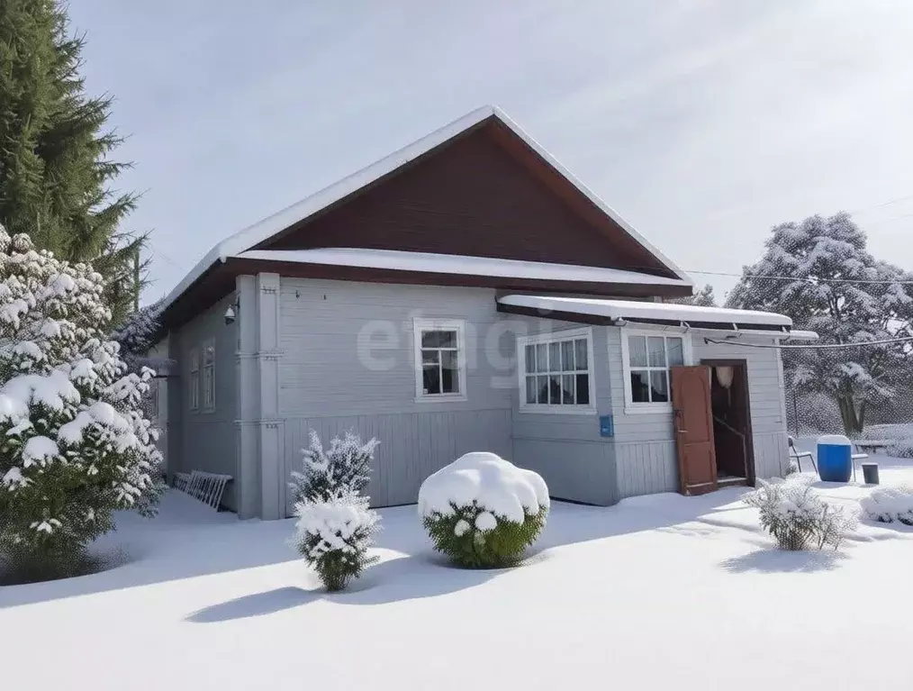 Дом в Ленинградская область, Волховский район, Пашское с/пос, д. ... - Фото 1
