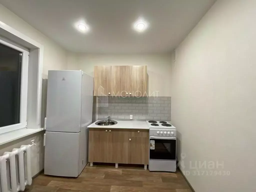 1-к кв. Сахалинская область, Южно-Сахалинск ул. Есенина, 9 (33.0 м) - Фото 1