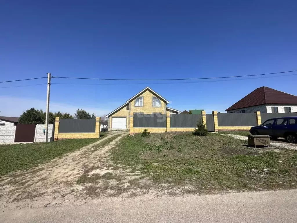Дом в Белгородская область, Белгородский район, с. Стрелецкое ул. ... - Фото 0