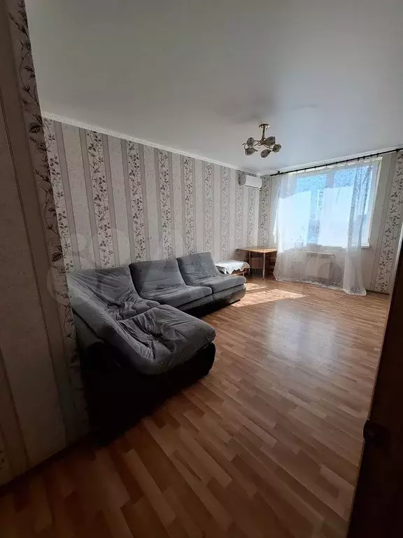 1-к. квартира, 42 м, 10/18 эт. - Фото 0
