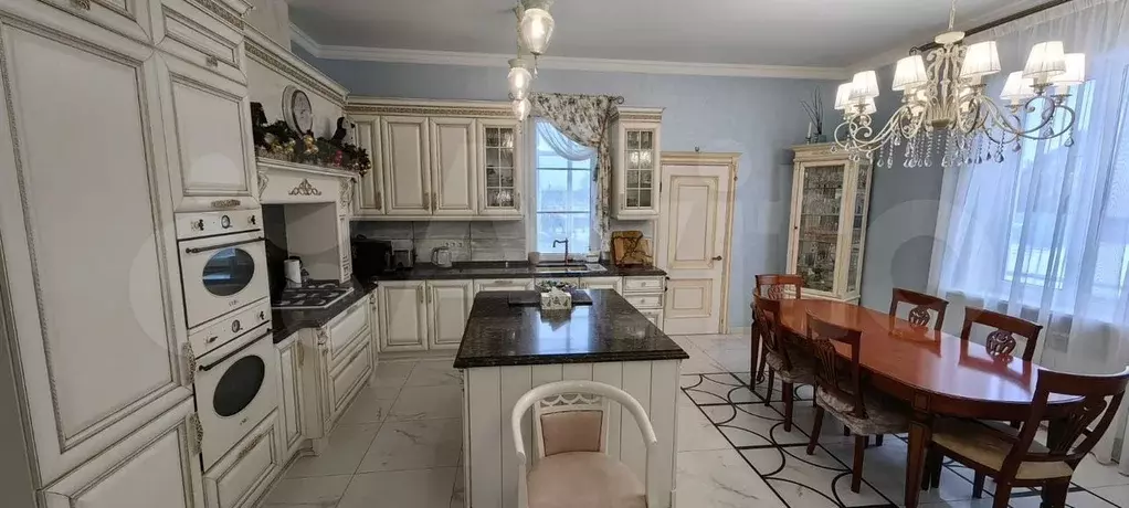 Дом 528 м на участке 12 сот. - Фото 0