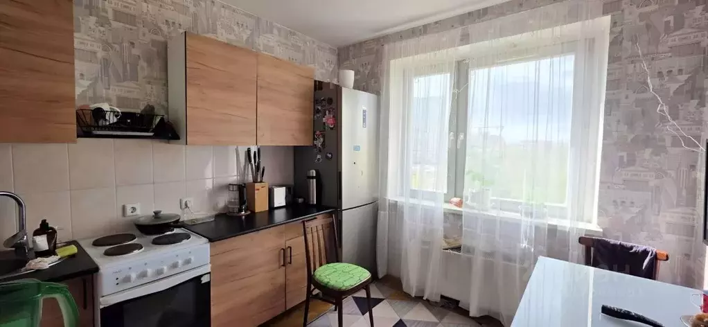 3-к кв. Москва ул. Дмитрия Ульянова, 23к1 (75.0 м) - Фото 0