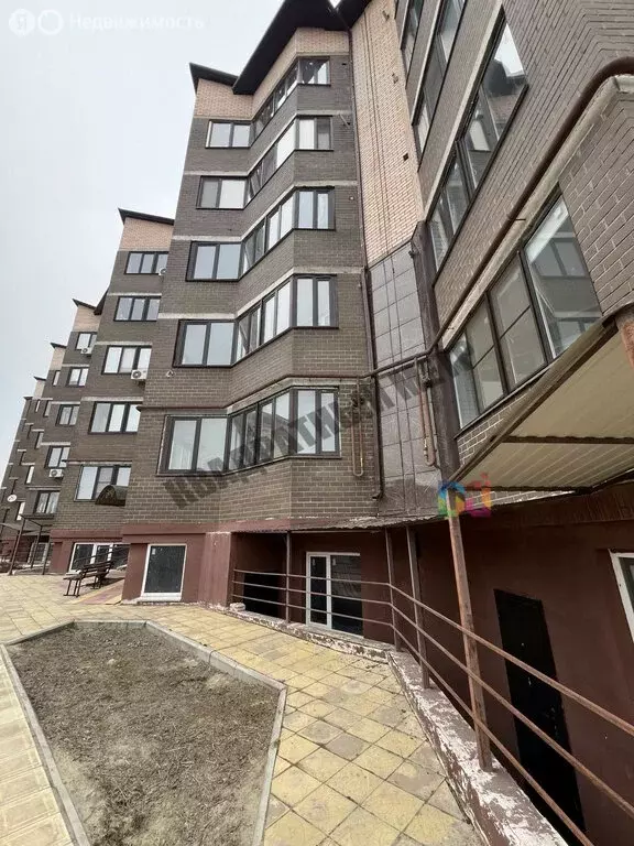 1-комнатная квартира: Элиста, улица Ю. Клыкова, 92А (34 м) - Фото 1