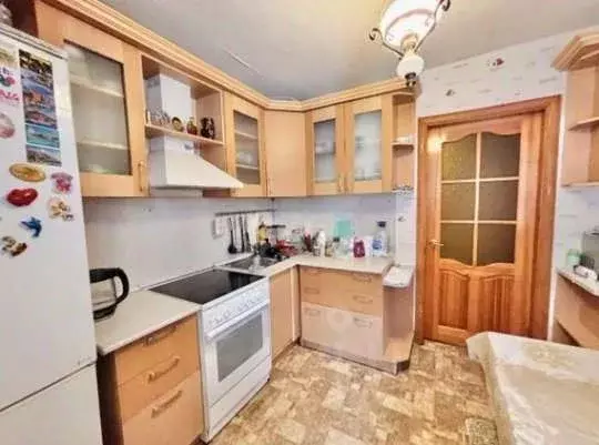 2-к кв. Белгородская область, Старый Оскол Дубрава мкр, 1 кв-л, 14 ... - Фото 0
