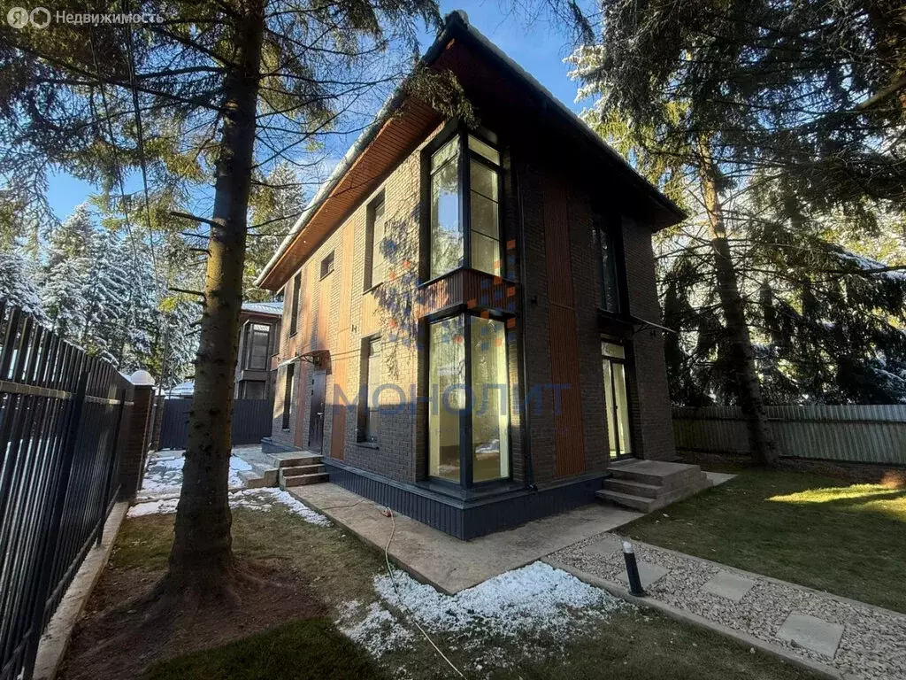 Дом в Апрелевка, посёлок Фрунзевец, 1-й переулок Карла Маркса, 1 (130 ... - Фото 1