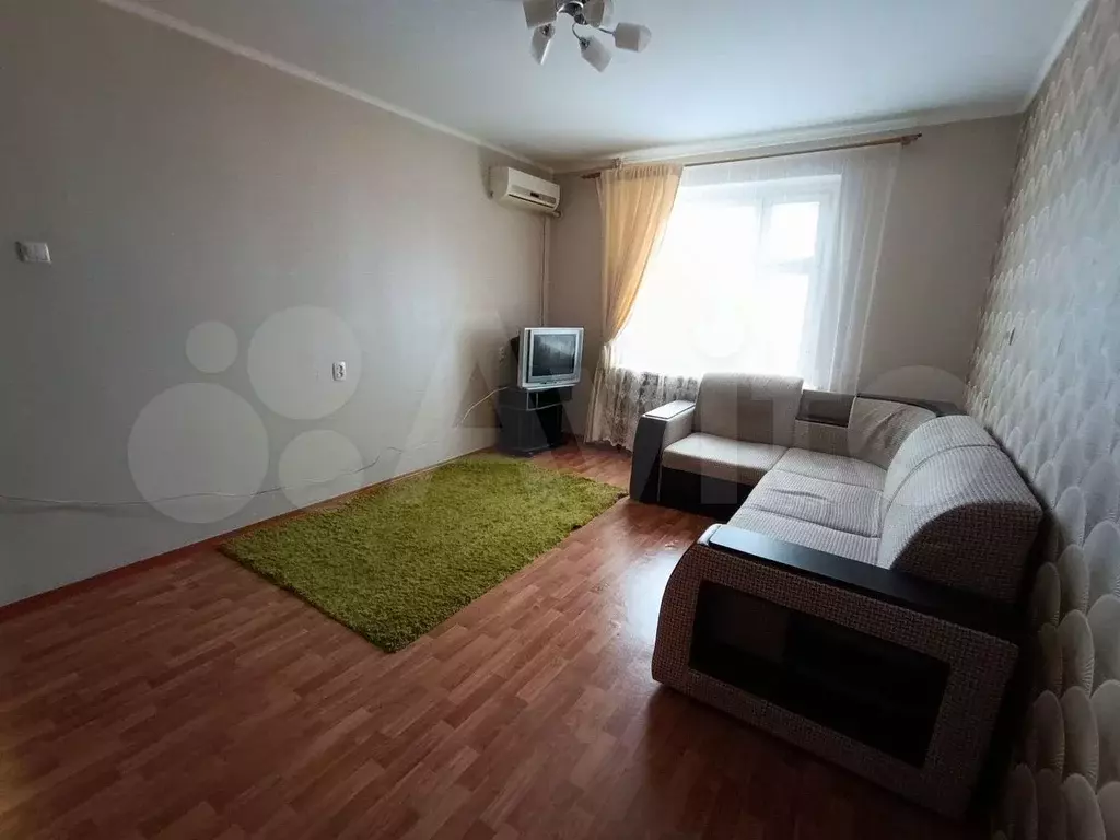 2-к. квартира, 59 м, 8/10 эт. - Фото 0