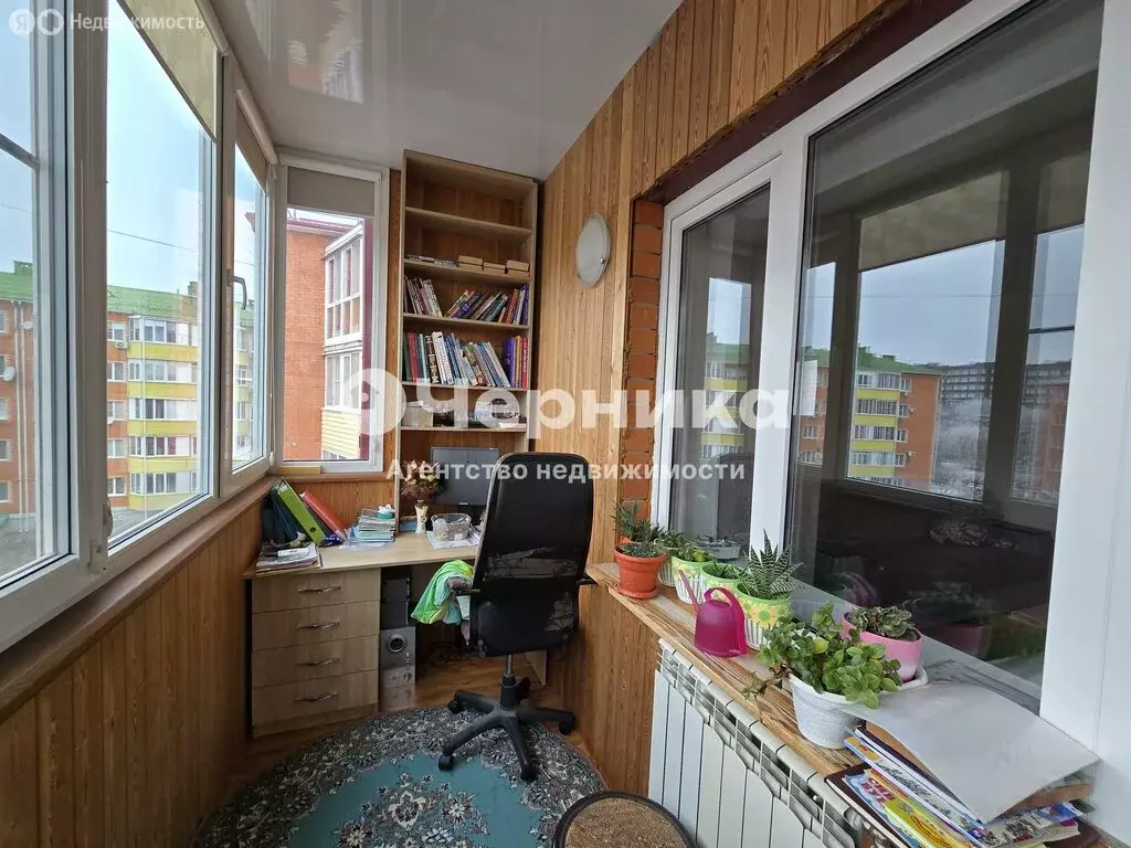 2-комнатная квартира: Ессентуки, улица Орджоникидзе, 83к1 (79 м) - Фото 2