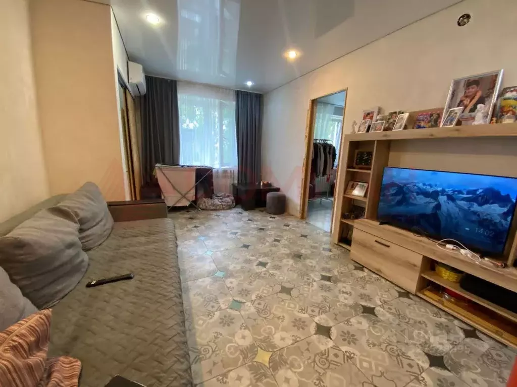 3-к кв. Ростовская область, Ростов-на-Дону пос. Орджоникидзе, ул. ... - Фото 1