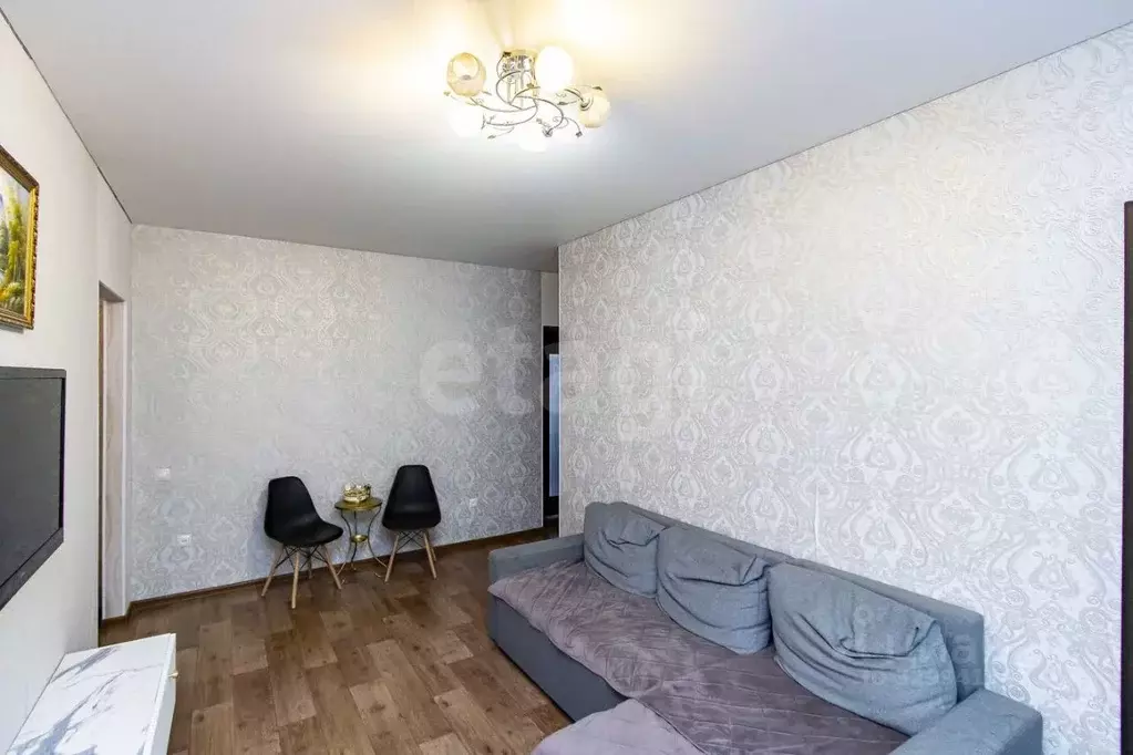 3-к кв. Тюменская область, Тюмень Минская ул., 96 (55.2 м) - Фото 1