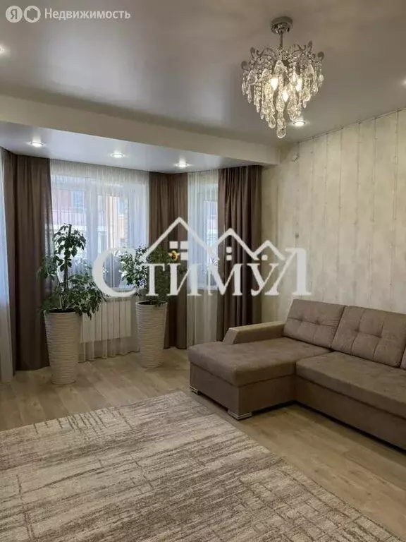 3-комнатная квартира: Абакан, улица Авиаторов, 6 (82.7 м) - Фото 1