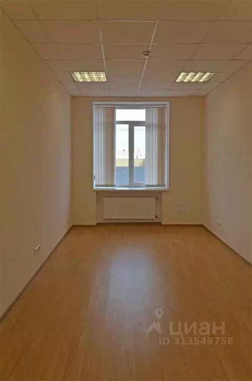 Офис в Санкт-Петербург Заозерная ул., 8к2 (18 м) - Фото 1