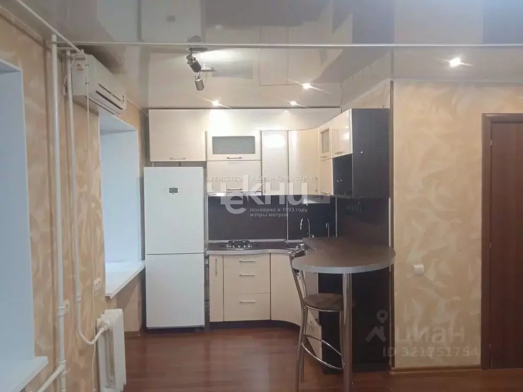 2-к кв. Нижегородская область, Нижний Новгород ул. Вячеслава Шишкова, ... - Фото 0