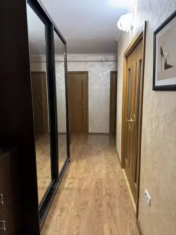 3-к кв. Крым, Симферополь ул. Маршала Жукова, 3 (60.0 м) - Фото 2