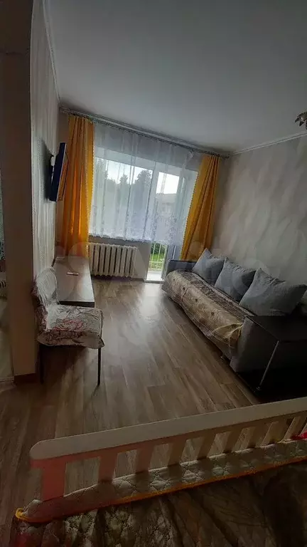 1-к. квартира, 30 м, 4/4 эт. - Фото 1