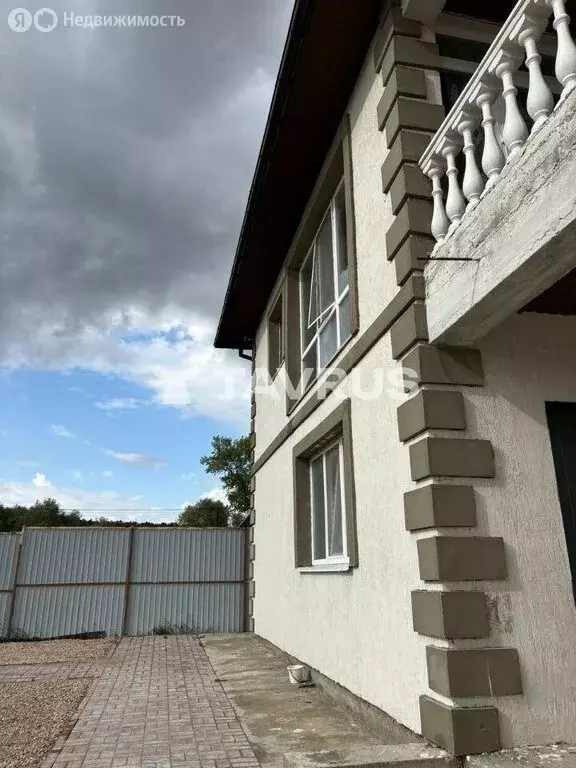 Дом в Симферопольский район, А-291, 221-й километр (145 м) - Фото 1