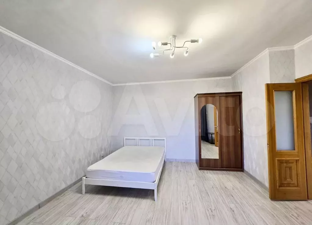 1-к. квартира, 42 м, 6/10 эт. - Фото 1