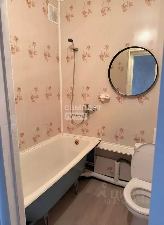 1-к кв. Омская область, Омск просп. Космический, 105 (29.7 м) - Фото 2