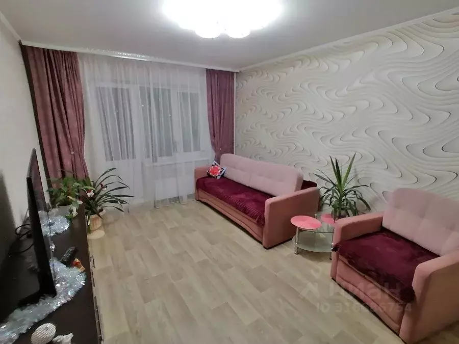 1-к кв. Омская область, Омск ул. Масленникова, 10 (33.0 м) - Фото 1
