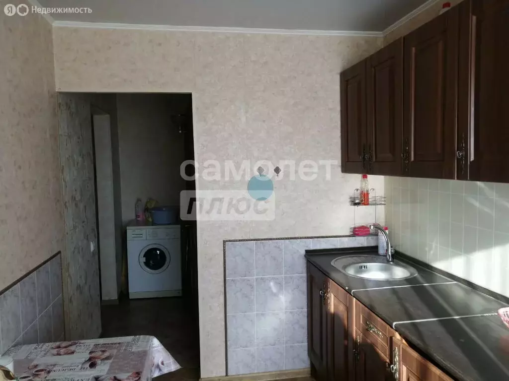 2-комнатная квартира: Омск, улица Лукашевича, 7 (45 м) - Фото 1