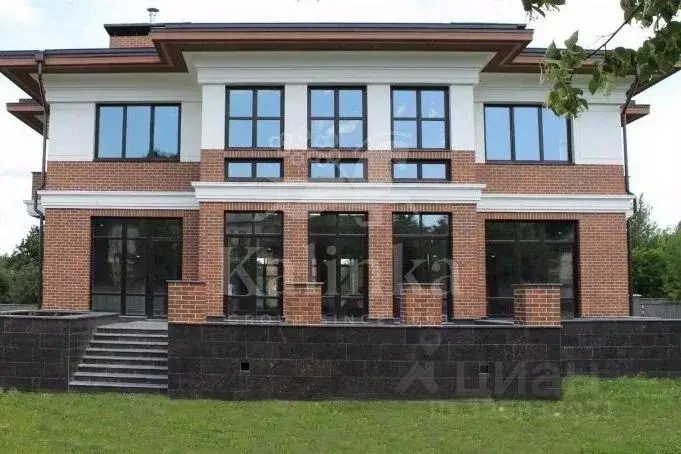 Дом в Московская область, Одинцовский городской округ, д. ... - Фото 2