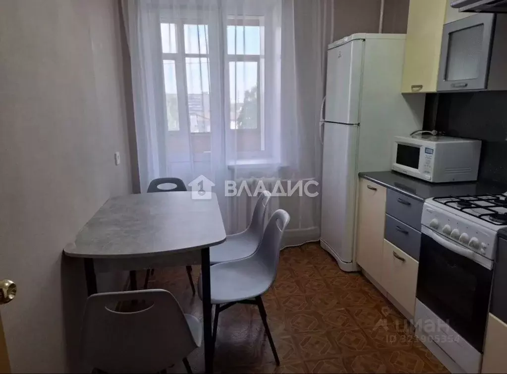 2-к кв. Владимирская область, Ковров просп. Мира, 2 (47.0 м) - Фото 0