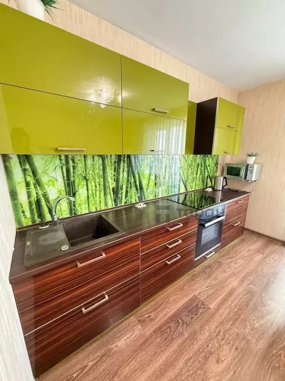 1-к кв. Челябинская область, Челябинск ул. Молодогвардейцев, 76 (52.6 ... - Фото 1