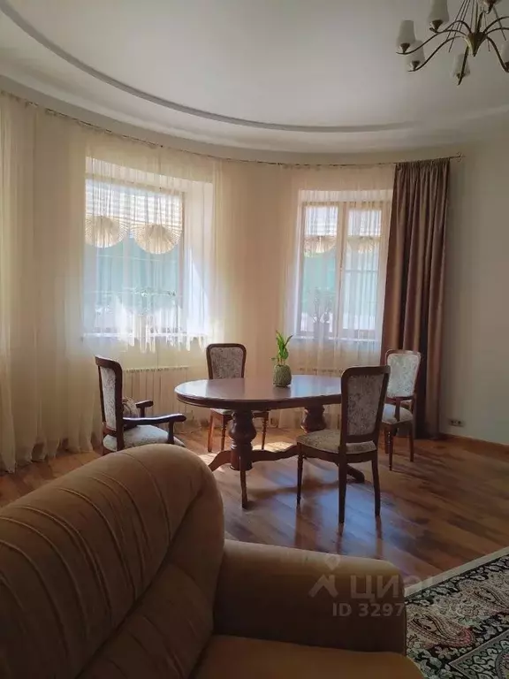 3-к кв. Приморский край, Владивосток Штормовая ул., 15 (160.0 м) - Фото 2