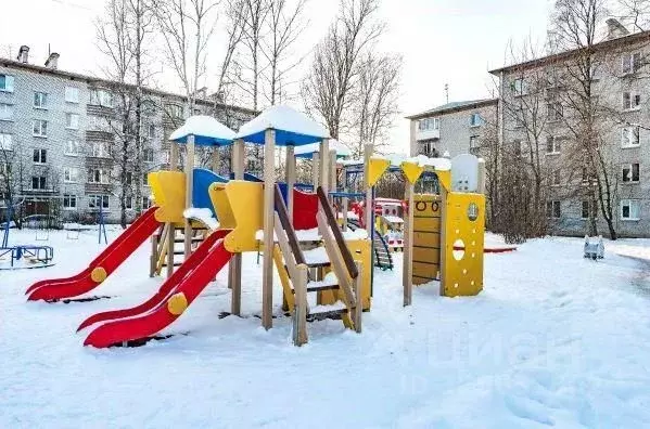 2-к кв. Санкт-Петербург, Санкт-Петербург, Петергоф Озерковая ул., 55к2 ... - Фото 2