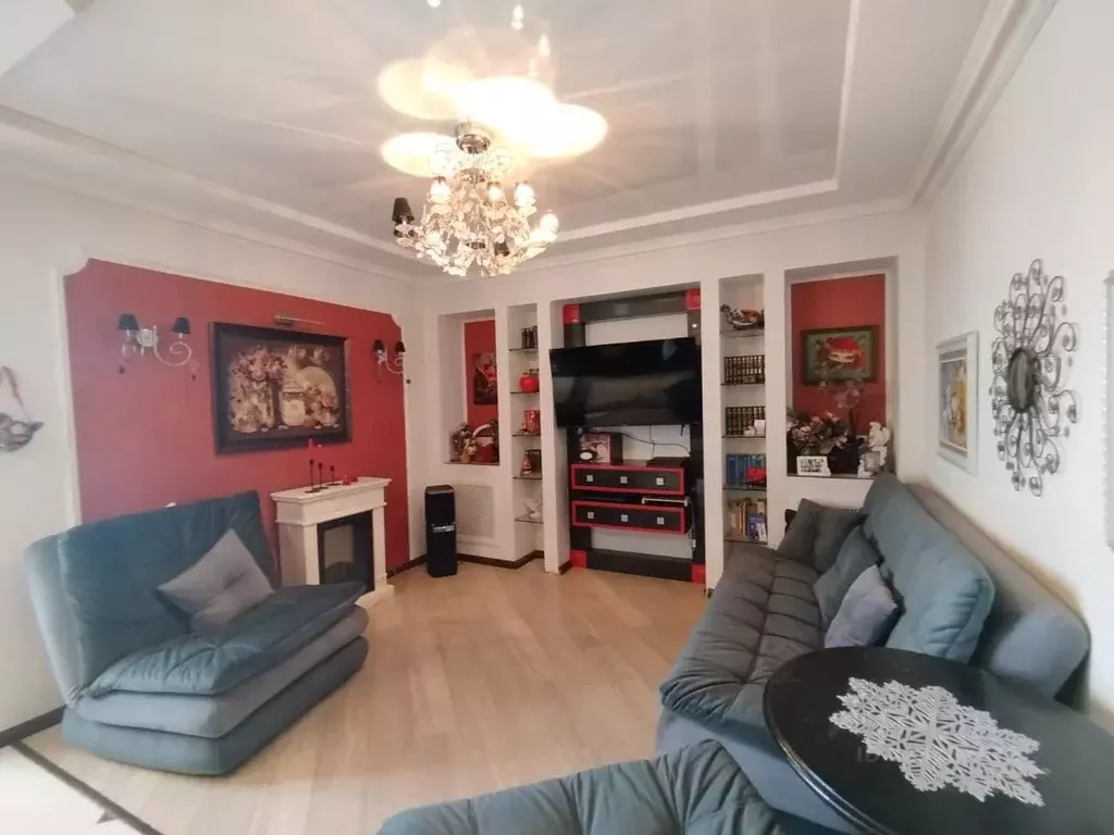 2-к кв. Астраханская область, Астрахань Тихорецкий пер., 5 (69.6 м) - Фото 2