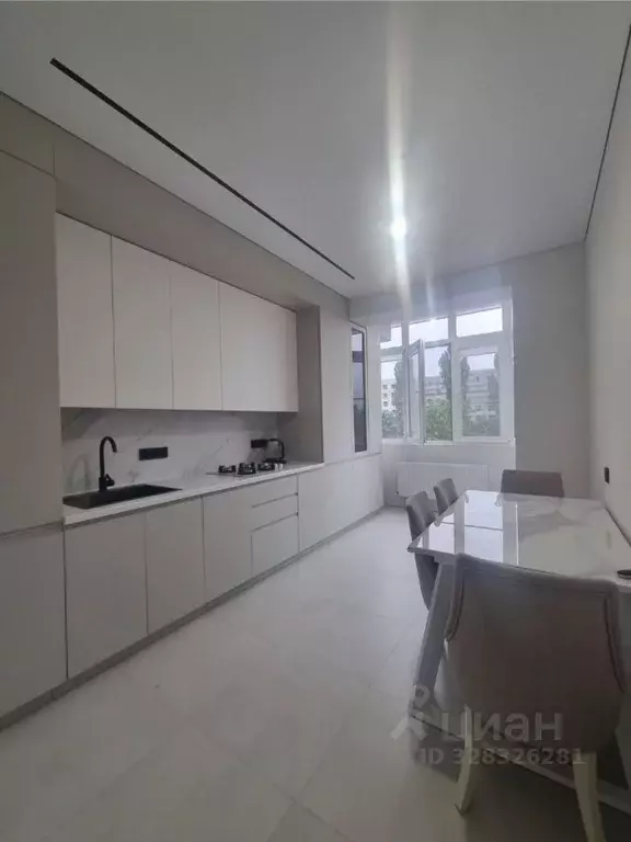 2-к кв. Кабардино-Балкария, Нальчик ул. Мовсисяна (68.0 м) - Фото 1