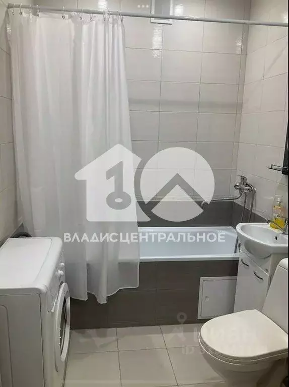 1-к кв. Новосибирская область, Новосибирск ул. Виктора Шевелева, 28 ... - Фото 0
