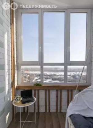 Квартира-студия: Тюмень, Дамбовская улица, 25к1 (24 м) - Фото 1