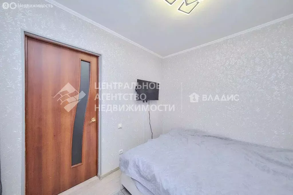 2-комнатная квартира: Рязань, Черновицкая улица, 2 (45.8 м) - Фото 2