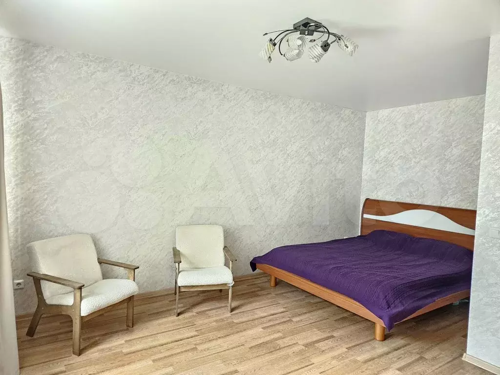 1-к. квартира, 36 м, 4/10 эт. - Фото 1