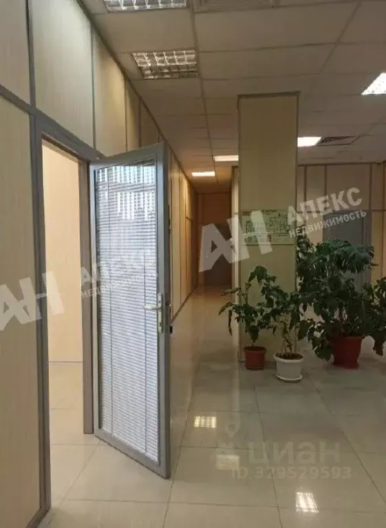 Помещение свободного назначения в Москва пер. Капранова, 3С2 (28 м) - Фото 2