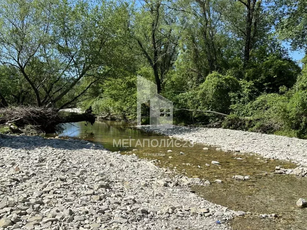 Участок в Краснодарский край, Геленджик муниципальное образование, с. ... - Фото 1