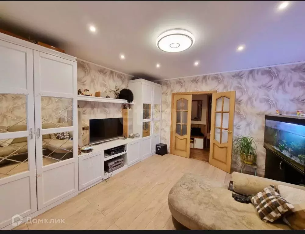 Продаётся 4-к квартира, 76.1 м - Фото 0