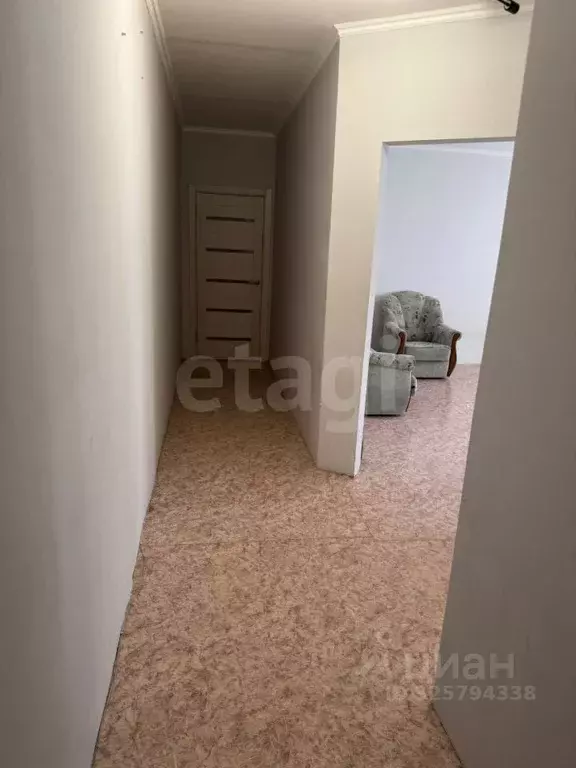 2-к кв. Калмыкия, Элиста 2-й мкр, 40 (58.5 м) - Фото 2