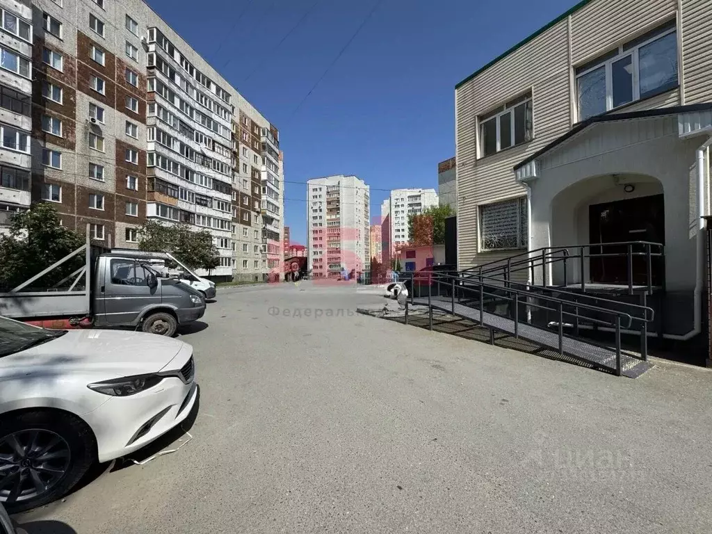Офис в Тюменская область, Тюмень 6-й мкр, ул. Валерии Гнаровской, 5с2 ... - Фото 2