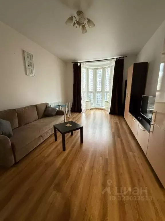 1-к кв. Свердловская область, Екатеринбург ул. Авиационная, 10 (44.0 ... - Фото 2