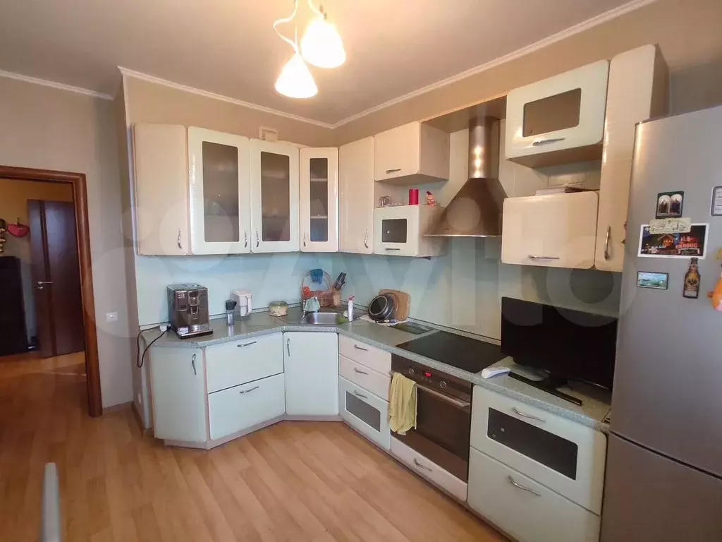 1-к. квартира, 45 м, 13/17 эт. - Фото 0