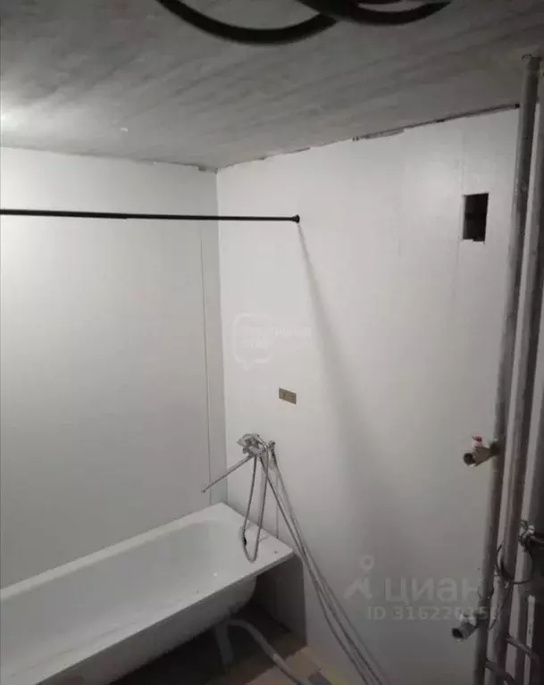 3-к кв. Владимирская область, Владимир ул. Диктора Левитана, 48 (72.39 ... - Фото 0