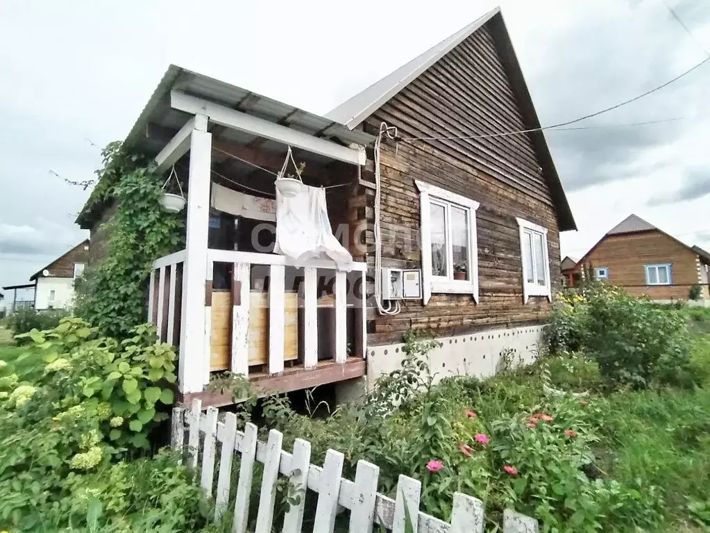 Дом в Башкортостан, Иглинский сельсовет, с. Иглино ул. Достоевского, ... - Фото 0