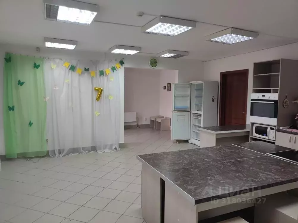 Помещение свободного назначения в Иркутская область, Иркутск ул. ... - Фото 0