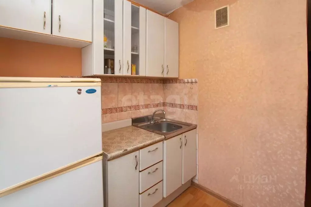 2-к кв. Кемеровская область, Новокузнецк ул. Клименко, 9 (45.0 м) - Фото 2