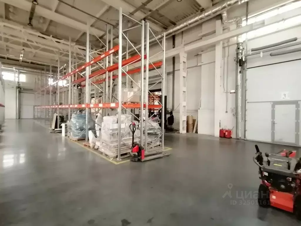 Помещение свободного назначения в Татарстан, Казань ул. Аделя Кутуя, ... - Фото 1