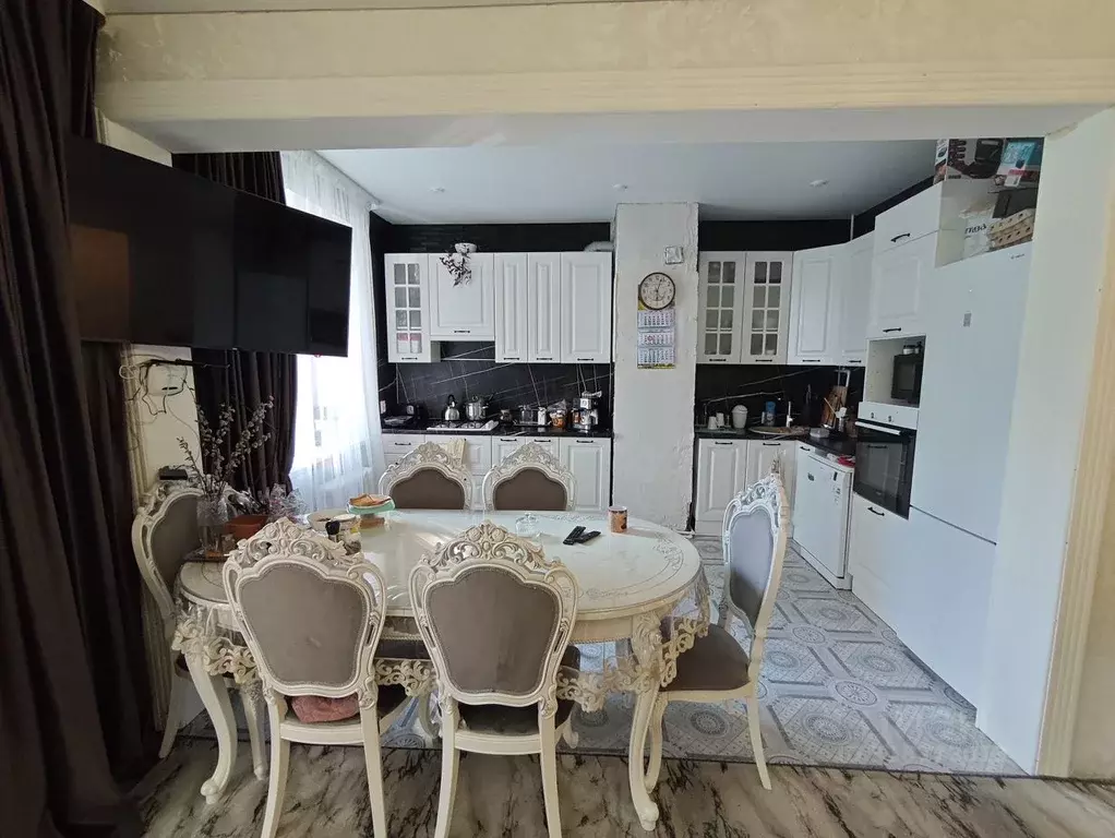 3-к кв. Башкортостан, Белорецк ул. П. Точисского, 54 (87.0 м) - Фото 1