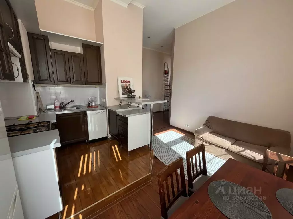 2-к кв. Санкт-Петербург наб. Реки Фонтанки, 128 (65.6 м) - Фото 0