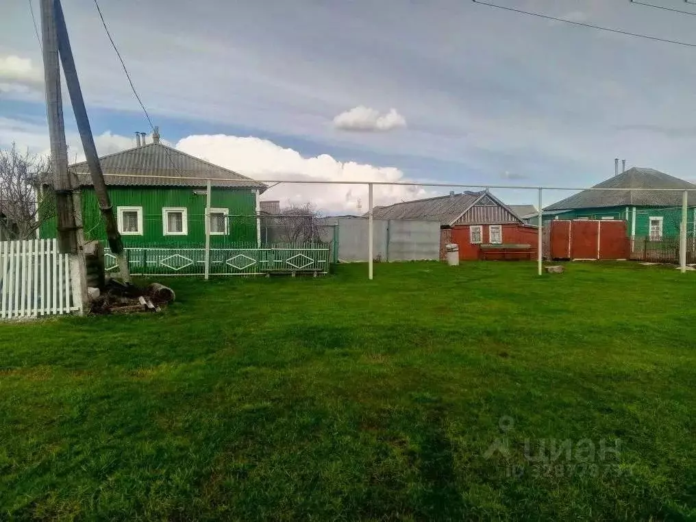 Дом в Белгородская область, Белгородский район, Тавровское с/пос, с. ... - Фото 1